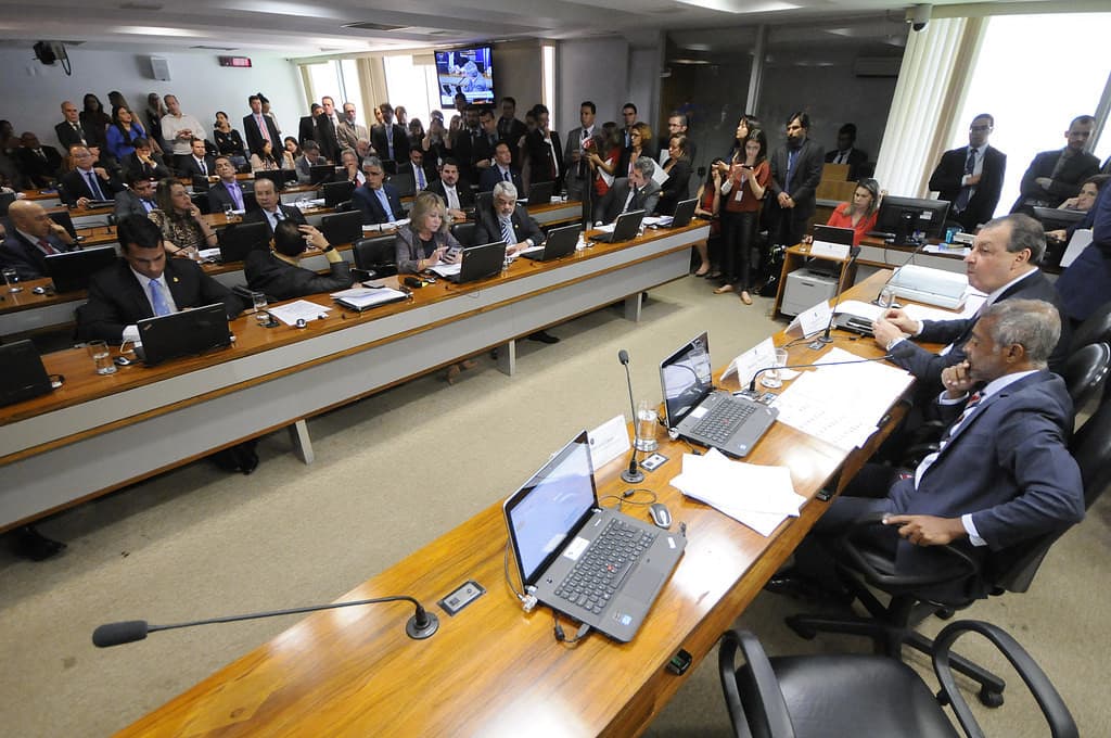 comissao de assuntos economicos